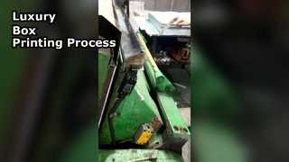 The printing process of Disney's 100th anniversary limited box